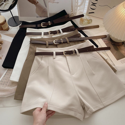 Short taille haute rétro