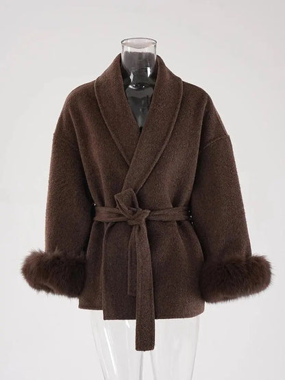Manteau Croisé avec Poignets en Fausse Fourrure