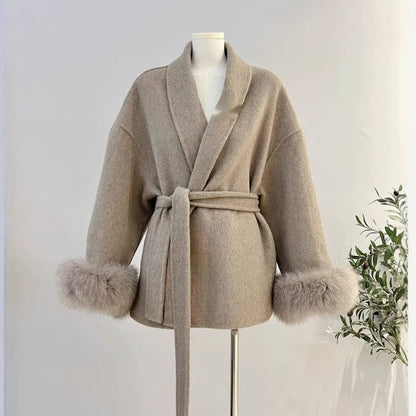 Manteau Croisé avec Poignets en Fausse Fourrure