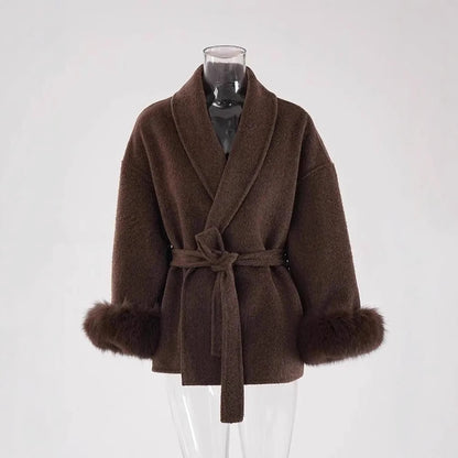 Manteau Croisé avec Poignets en Fausse Fourrure